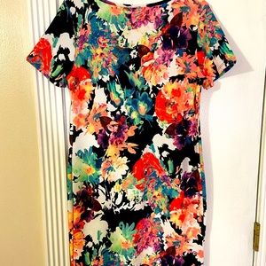 maternity fitted dress.